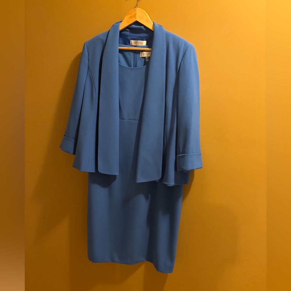 ⭐️⭐️Kasper Vibrant Blue dress with blazer
